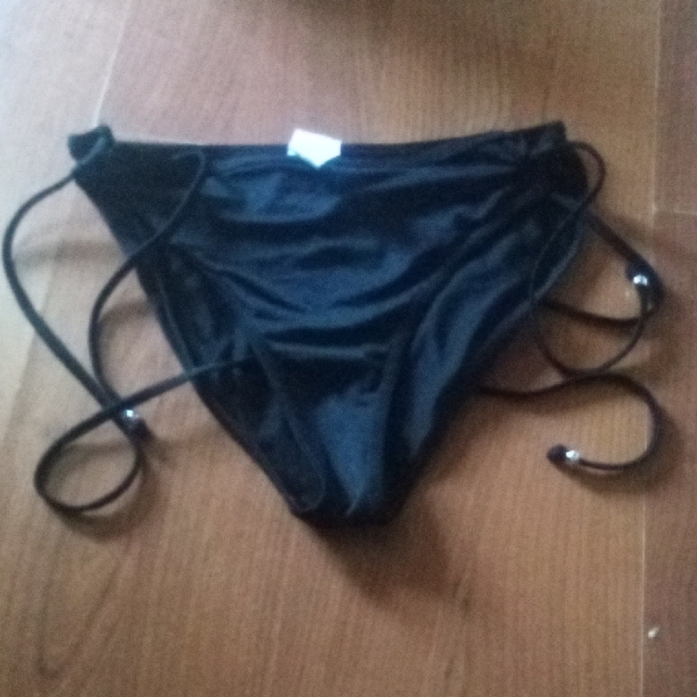 NWT! Cupshe Black Bikini Bottom
